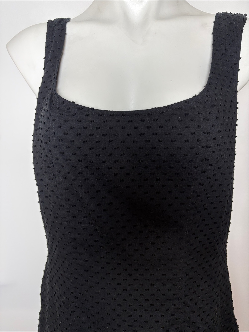 Sandra Darren Black Textured Sleeveless Fit & Flare Dress - Picture 2 of 10